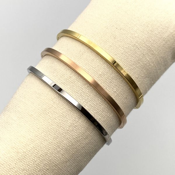 https://ateliervalentine.fr/2057-large_default/bracelet-jonc-en-acier-inoxydable.jpg