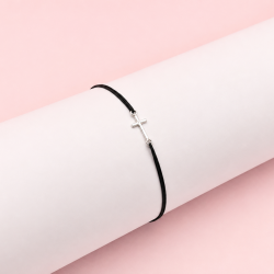 Bracelet fin, cordon ajustable croix en argent 925