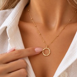Collier Anneau Martelé Femme en Acier Inoxydable – Doré ou Argenté